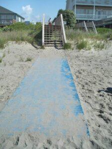 Rules panel sets Aug. 15 deadline on plan for beach mats