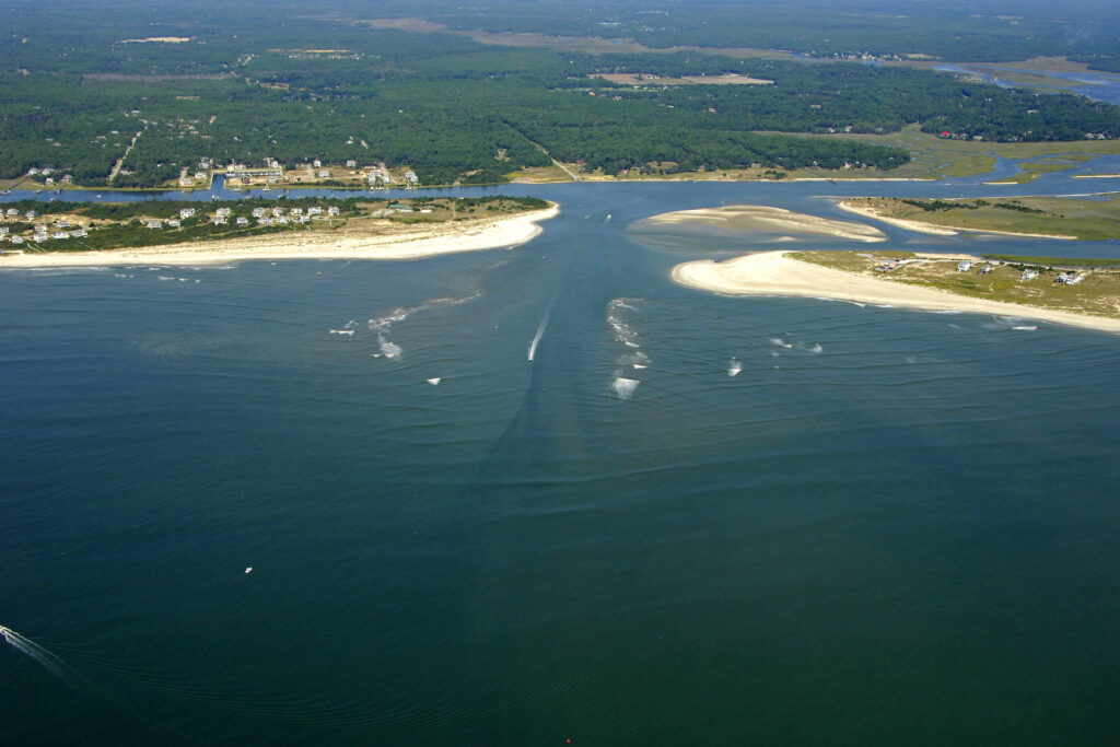 Lockwood Folly Inlet at Holden Beach Area